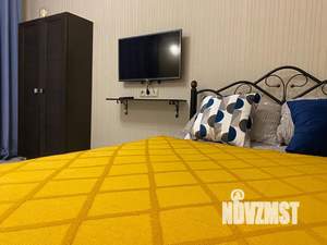 1-к квартира, посуточно, 37м2, 4/10 этаж