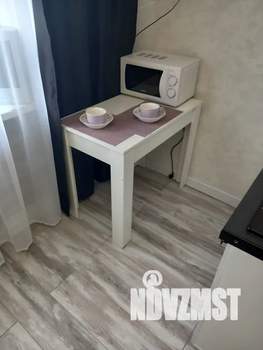 Студия квартира, посуточно, 15м2, 1/5 этаж