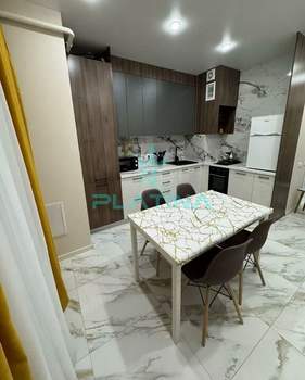 1-к квартира, на длительный срок, 42м2, 4/8 этаж