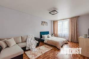 2-к квартира, посуточно, 70м2, 4/15 этаж