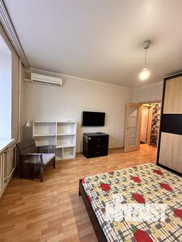 1-к квартира, на длительный срок, 38м2, 4/14 этаж