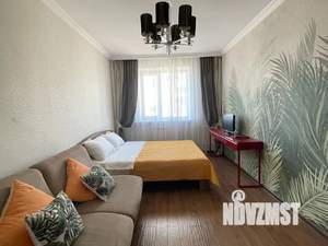 1-к квартира, посуточно, 40м2, 8/10 этаж
