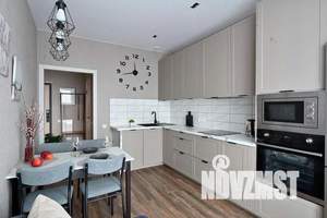 1-к квартира, посуточно, 38м2, 8/18 этаж
