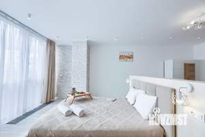 1-к квартира, посуточно, 50м2, 1/1 этаж