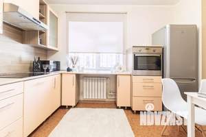 1-к квартира, посуточно, 47м2, 1/1 этаж