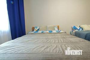 1-к квартира, посуточно, 40м2, 6/9 этаж