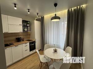 2-к квартира, посуточно, 56м2, 7/10 этаж