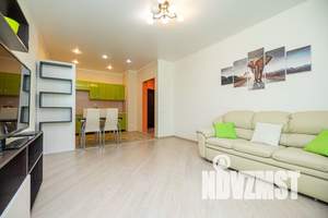 2-к квартира, посуточно, 55м2, 4/18 этаж