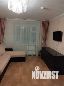 1-к квартира, посуточно, 38м2, 8/10 этаж