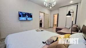 1-к квартира, посуточно, 43м2, 1/1 этаж