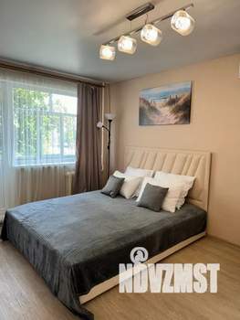 1-к квартира, посуточно, 30м2, 2/5 этаж