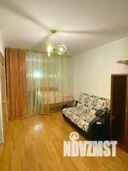 1-к квартира, посуточно, 40м2, 1/1 этаж