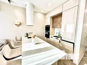 1-к квартира, посуточно, 46м2, 1/1 этаж