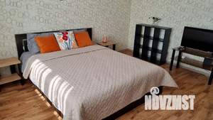 1-к квартира, посуточно, 43м2, 3/10 этаж