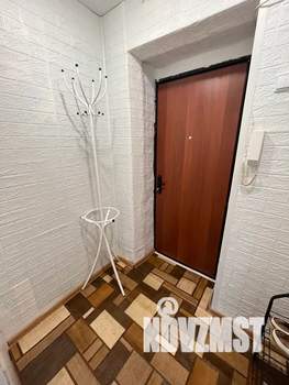 1-к квартира, посуточно, 32м2, 3/5 этаж