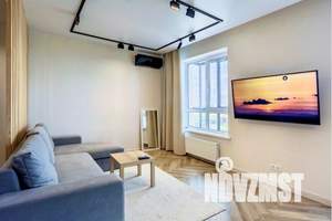 1-к квартира, посуточно, 42м2, 19/19 этаж