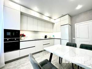 1-к квартира, посуточно, 44м2, 5/20 этаж