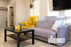 1-к квартира, посуточно, 32м2, 1/1 этаж