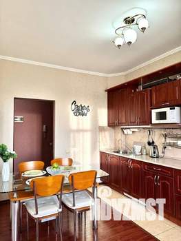 1-к квартира, посуточно, 50м2, 4/5 этаж