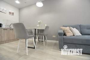 Студия квартира, посуточно, 38м2, 3/25 этаж