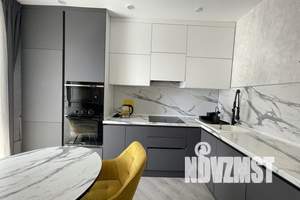 1-к квартира, посуточно, 50м2, 7/10 этаж