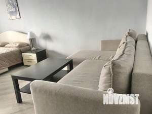 1-к квартира, посуточно, 37м2, 1/1 этаж
