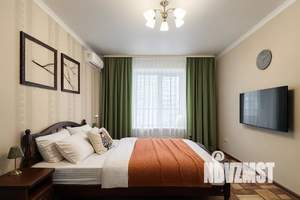 1-к квартира, посуточно, 38м2, 3/10 этаж