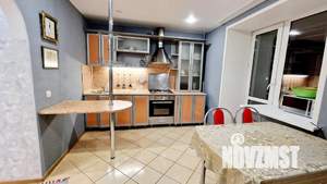 1-к квартира, посуточно, 44м2, 4/10 этаж