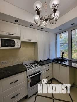 2-к квартира, посуточно, 43м2, 2/5 этаж