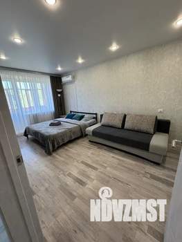 1-к квартира, посуточно, 32м2, 5/5 этаж