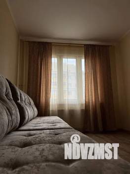 1-к квартира, посуточно, 33м2, 8/19 этаж
