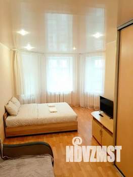 1-к квартира, посуточно, 40м2, 3/10 этаж