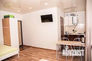 Студия квартира, посуточно, 25м2, 1/5 этаж