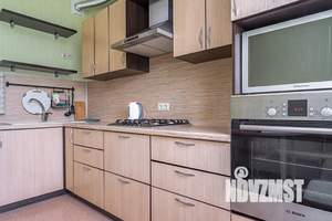 1-к квартира, посуточно, 46м2, 4/10 этаж