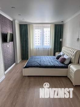 2-к квартира, посуточно, 55м2, 13/18 этаж