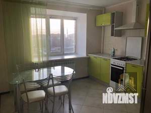 2-к квартира, на длительный срок, 72м2, 4/10 этаж