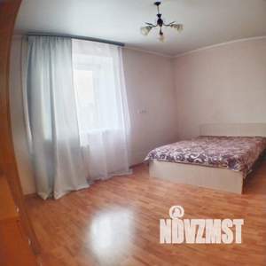 2-к квартира, посуточно, 65м2, 1/1 этаж