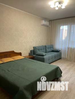 1-к квартира, посуточно, 40м2, 3/10 этаж