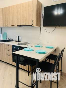 Студия квартира, посуточно, 30м2, 6/9 этаж