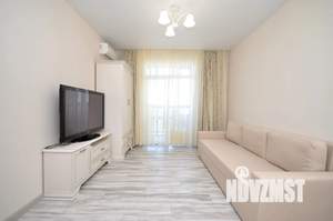 1-к квартира, посуточно, 44м2, 18/19 этаж