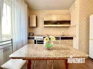 2-к квартира, посуточно, 60м2, 1/1 этаж