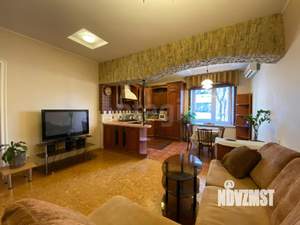 3-к квартира, на длительный срок, 93м2, 2/5 этаж