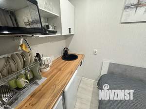 Студия квартира, посуточно, 11м2, 1/10 этаж