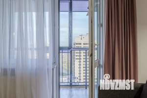 Студия квартира, посуточно, 40м2, 16/17 этаж