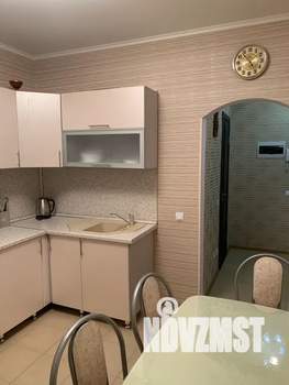 1-к квартира, посуточно, 42м2, 2/9 этаж