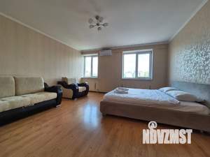 1-к квартира, посуточно, 47м2, 5/10 этаж