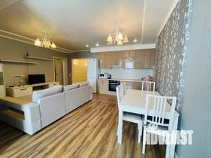 2-к квартира, посуточно, 70м2, 1/1 этаж