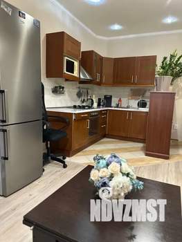 1-к квартира, посуточно, 60м2, 1/6 этаж