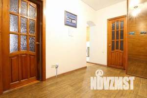 1-к квартира, посуточно, 60м2, 1/9 этаж