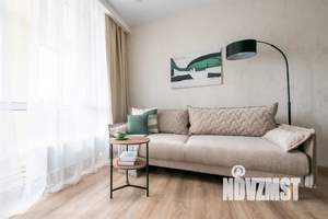 Студия квартира, посуточно, 30м2, 1/19 этаж